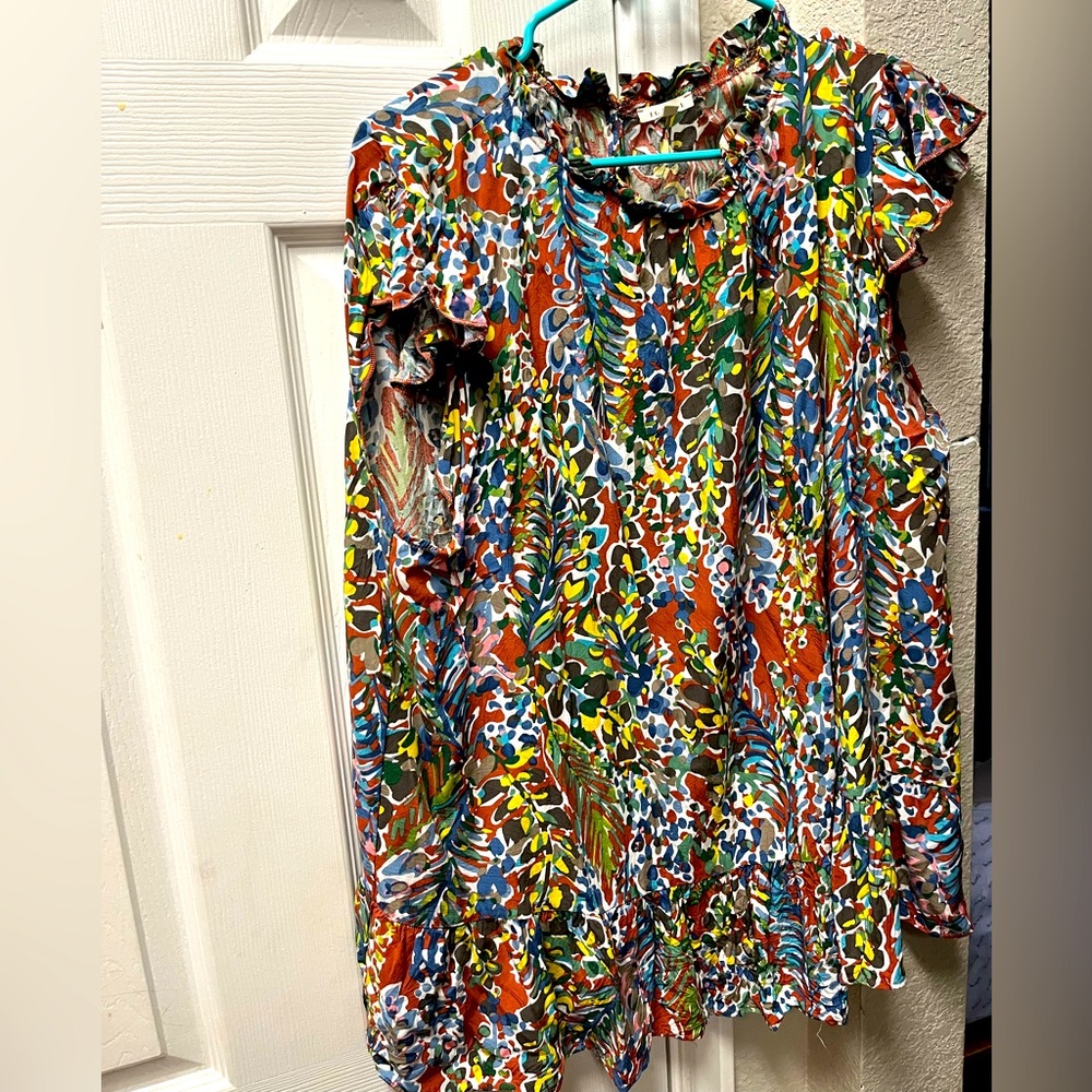 Multi color print 2xl gently worn blouse